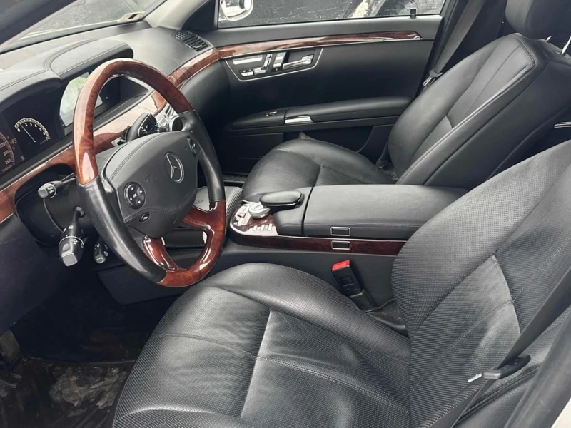Mercedes-Benz S 550 * 5.5L * CARFAX * ЦЕНА ДО БГ, снимка 5 - Автомобили и джипове - 53026255