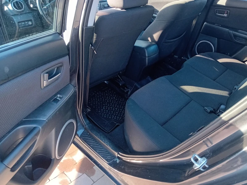 Mazda 3 1.6i Газ/Бензин Верига, снимка 4 - Автомобили и джипове - 53263735