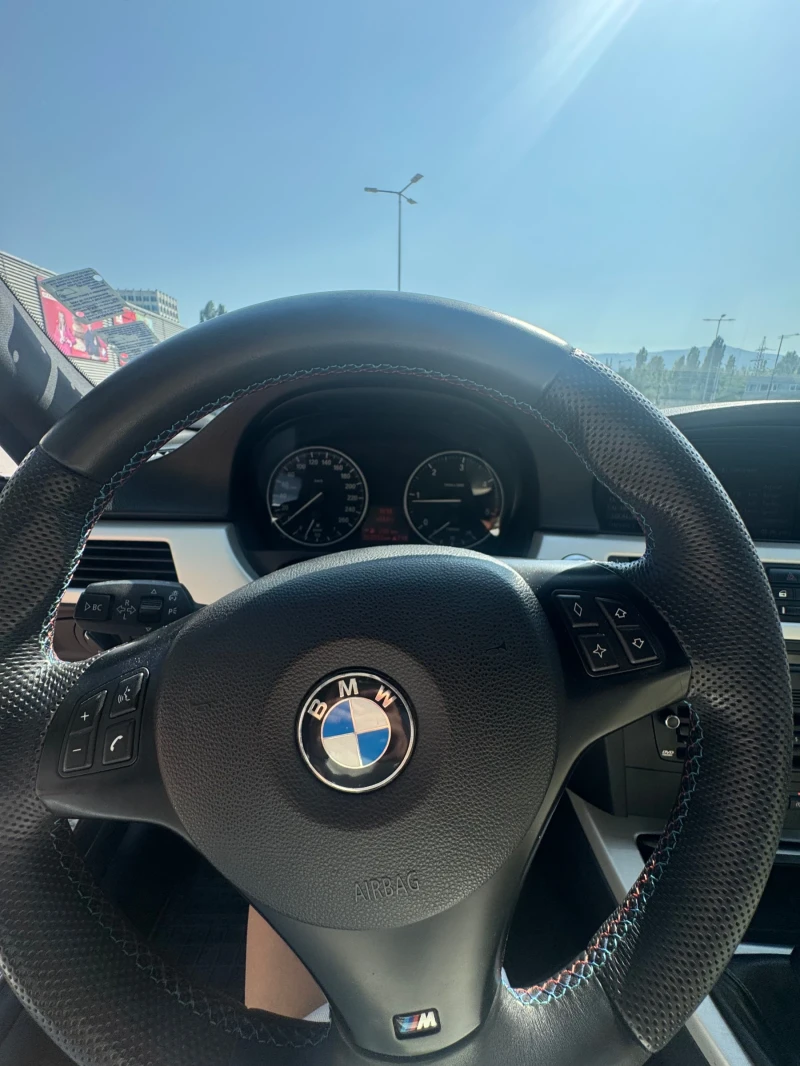 BMW 320, снимка 9 - Автомобили и джипове - 53418477