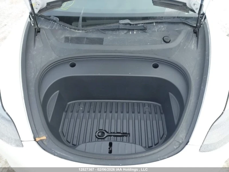 Tesla Model 3, снимка 9 - Автомобили и джипове - 53574509