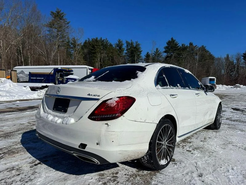 Mercedes-Benz C 300 2.0L 4 ALL WHEEL DRIVE | Mobile.bg � ����������� 4