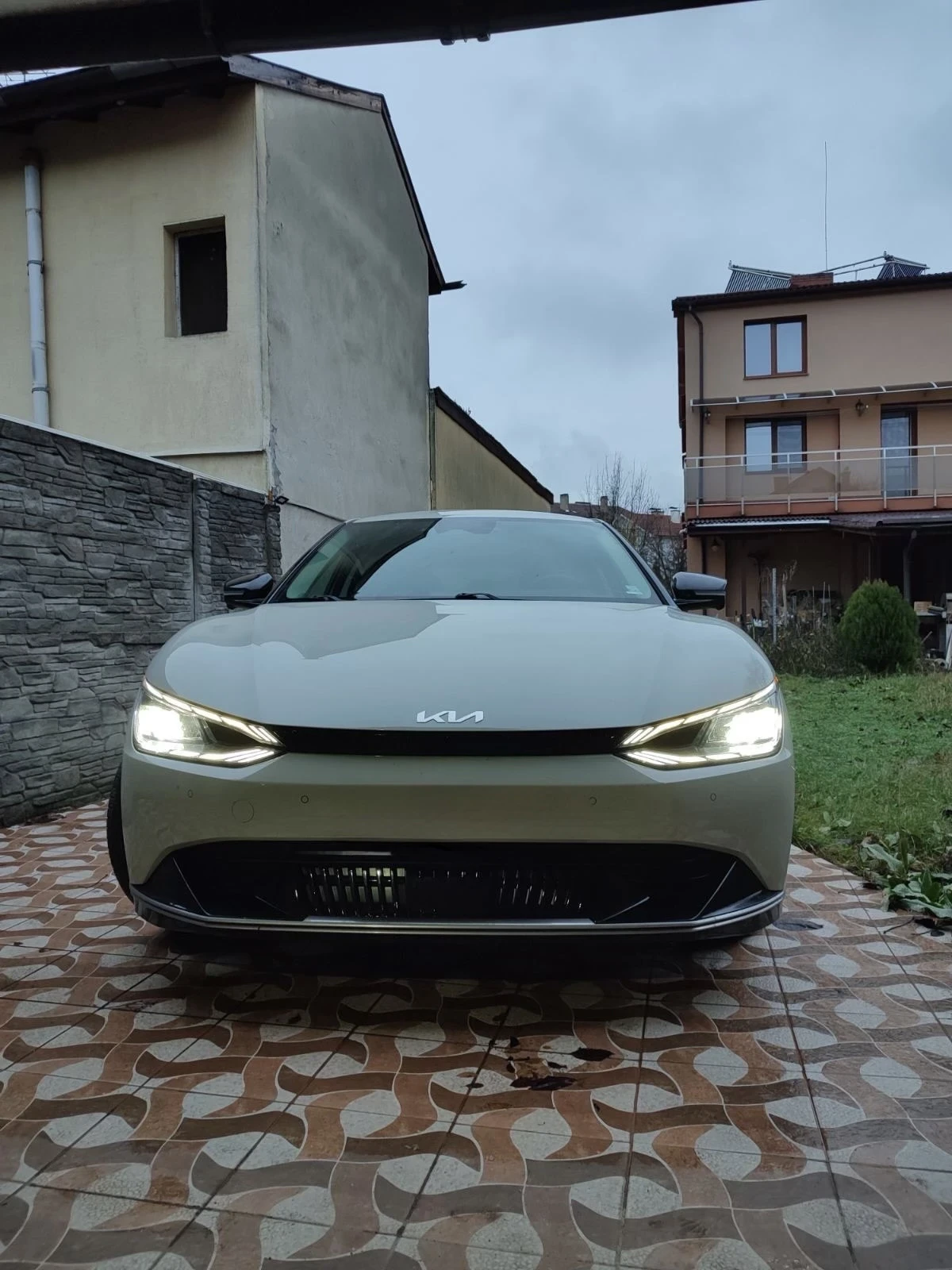 Kia EV6, снимка 1