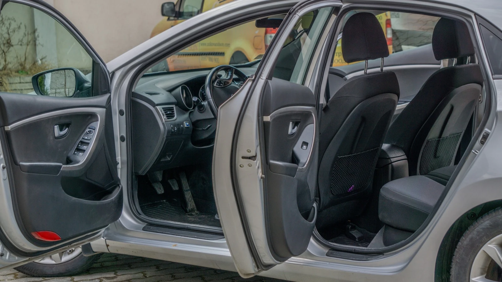 Hyundai I30 | Mobile.bg   13