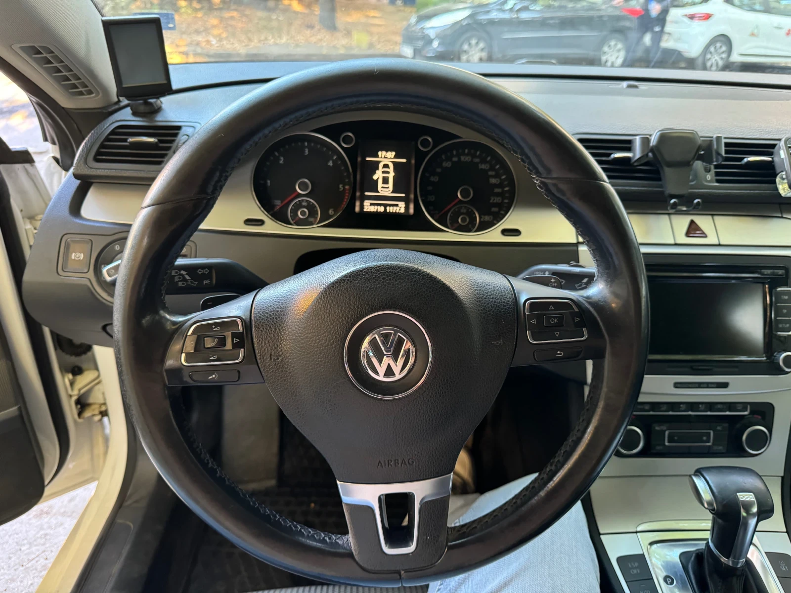 VW Passat CC 2.0 TDI  - изображение 7