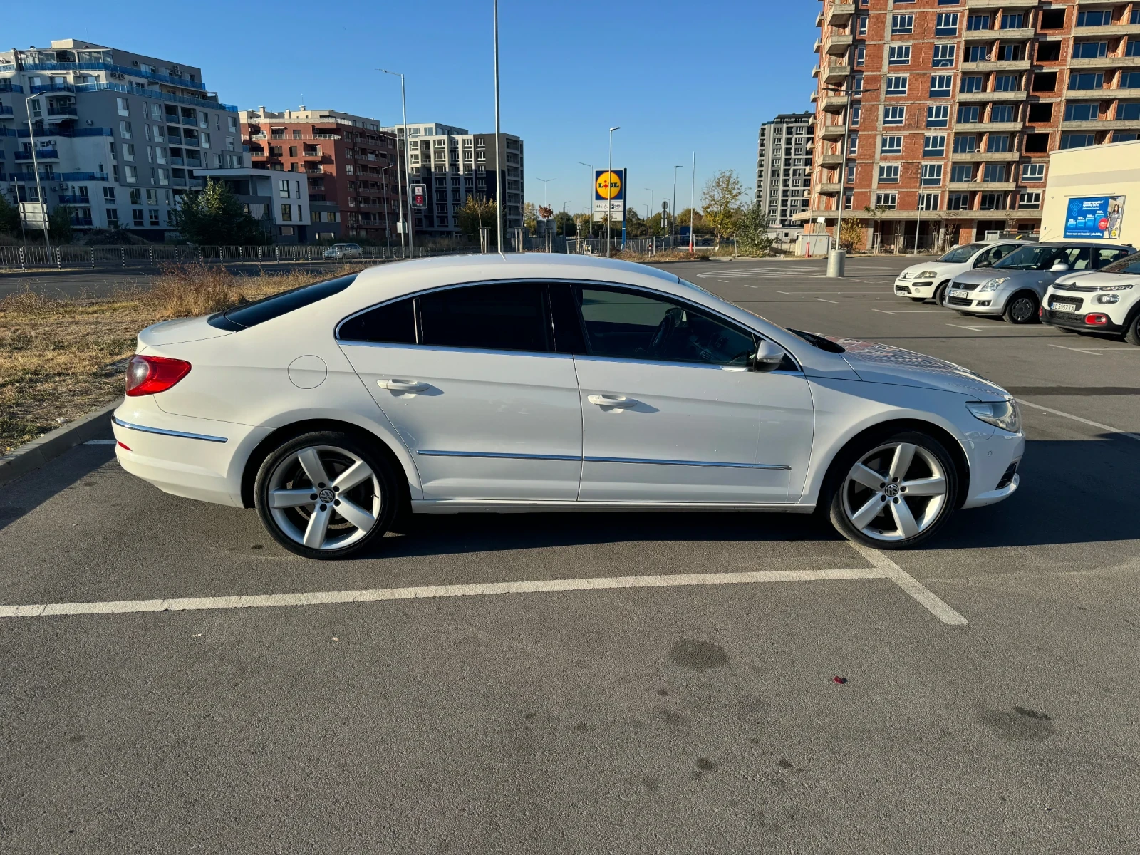 VW Passat CC 2.0 TDI  - изображение 4