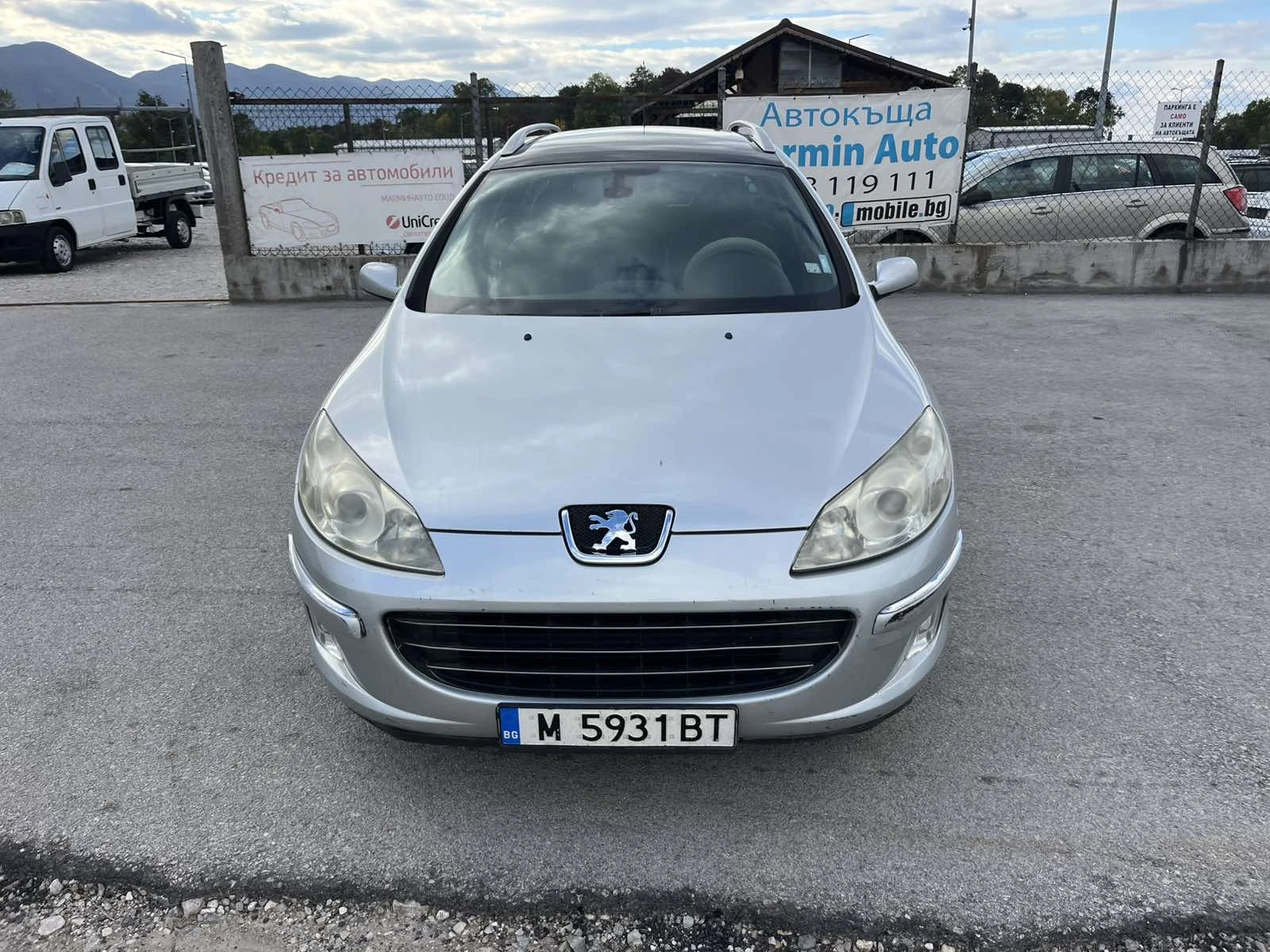 Peugeot 407 2.0HDI 136 кс КЛИМАТРОНИК РЕГИСТРИРАНО ОБСЛУЖЕНО - изображение 2