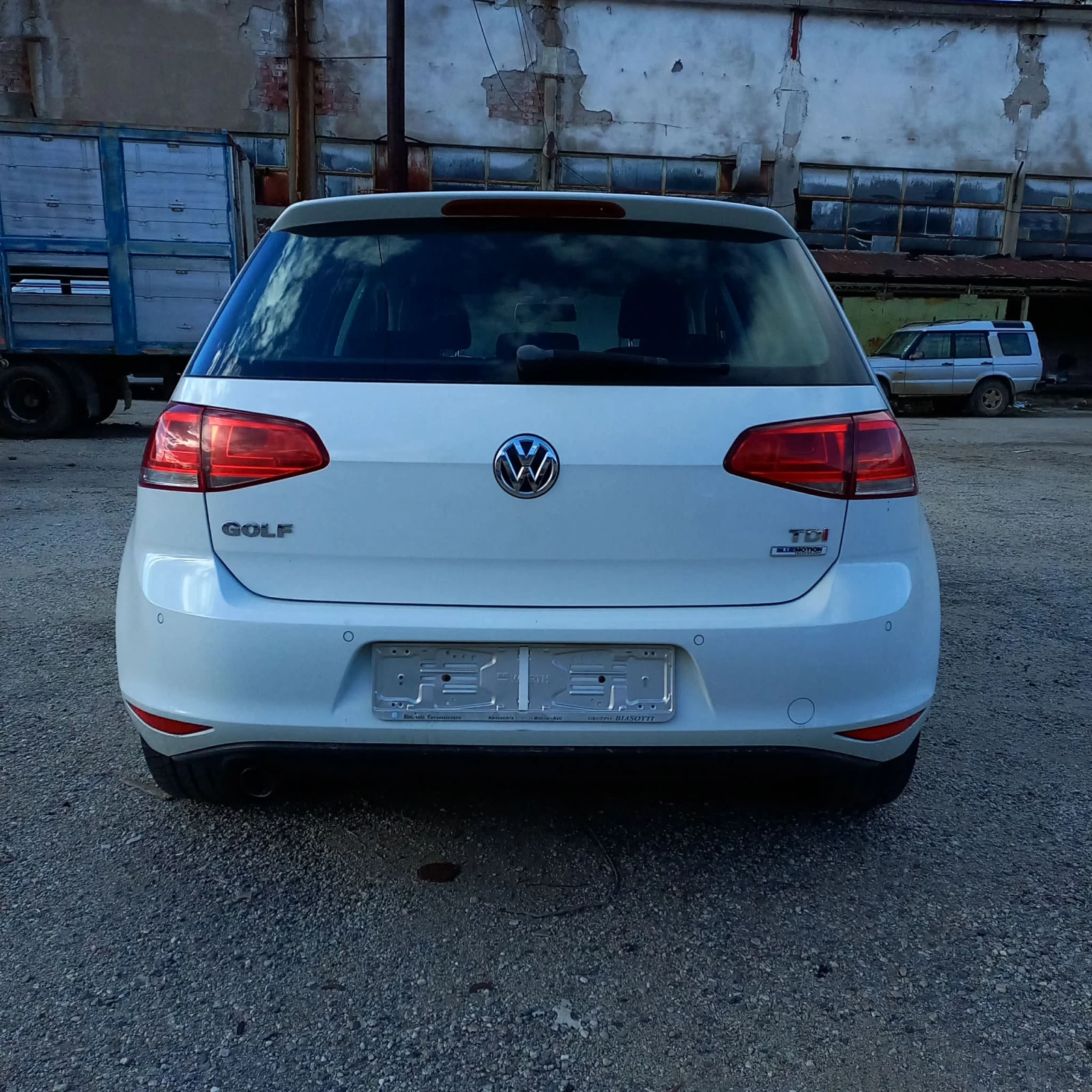 VW Golf 1.6 TDI DSG | ��� ����  | Mobile.bg � ����������� 6