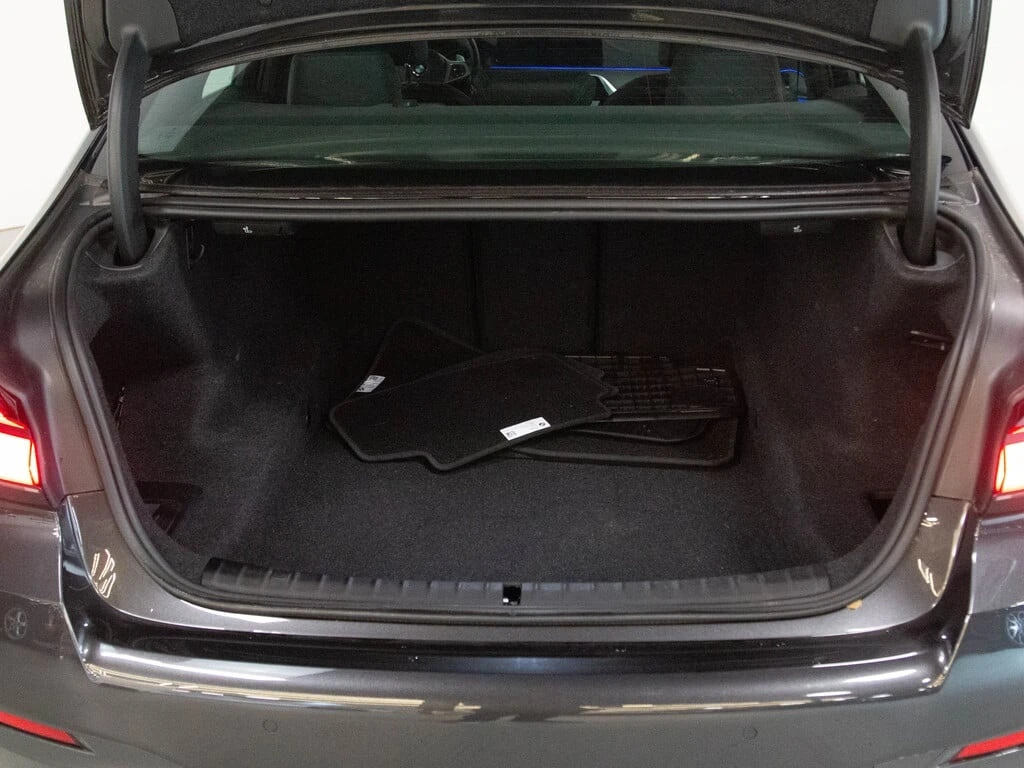 BMW 530 * 530I * CARFAX * ЦЕНА ДО БЪЛГАРИЯ - изображение 10