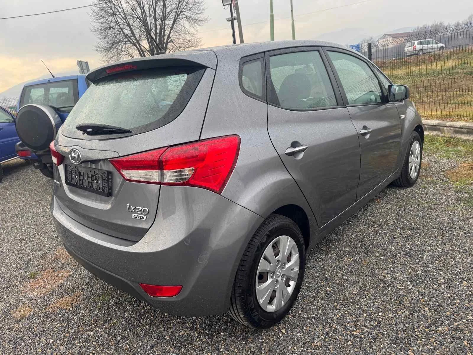 Hyundai Ix20  - изображение 6