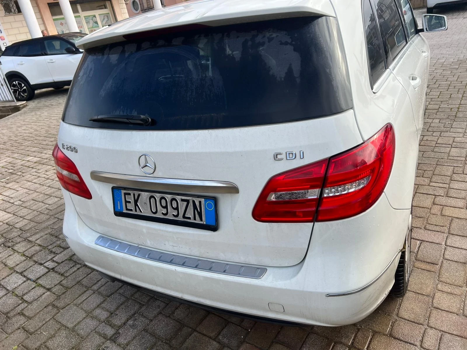 Mercedes-Benz B 200 CDI (136hp) LED/Панорама/Кожа/Navi/EU 5B/229000km - изображение 4