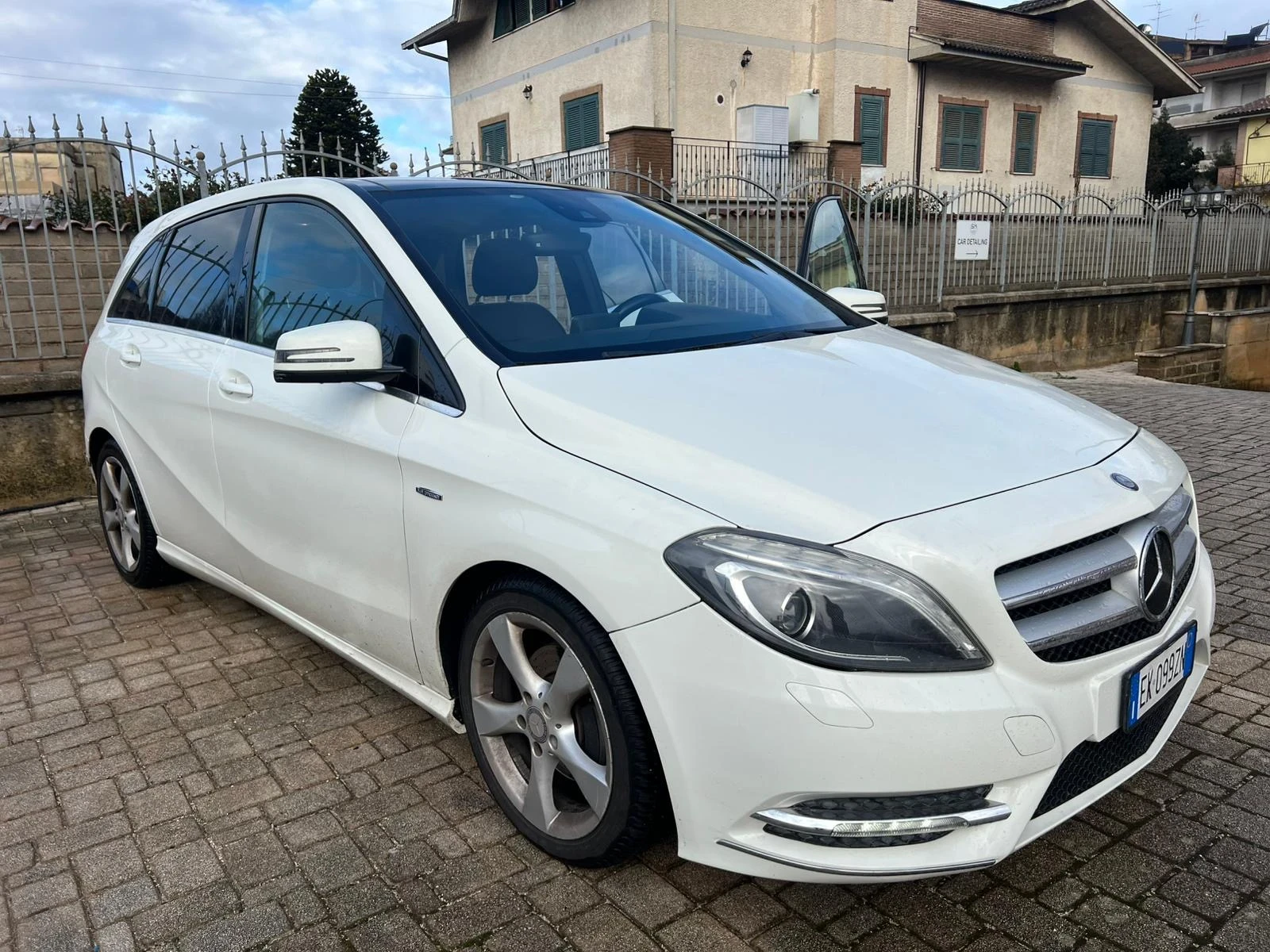 Mercedes-Benz B 200 CDI (136hp) LED/Панорама/Кожа/Navi/EU 5B/229000km - изображение 3