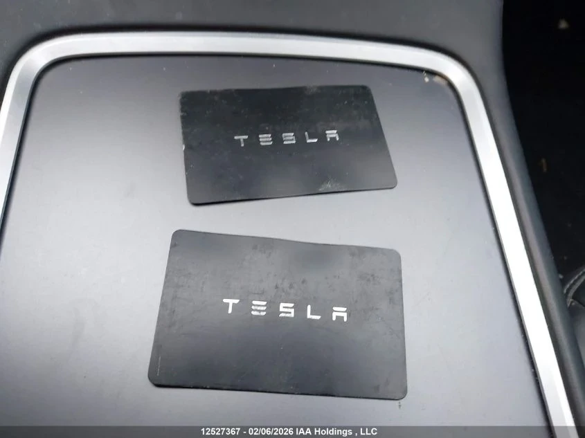 Tesla Model 3  - изображение 10