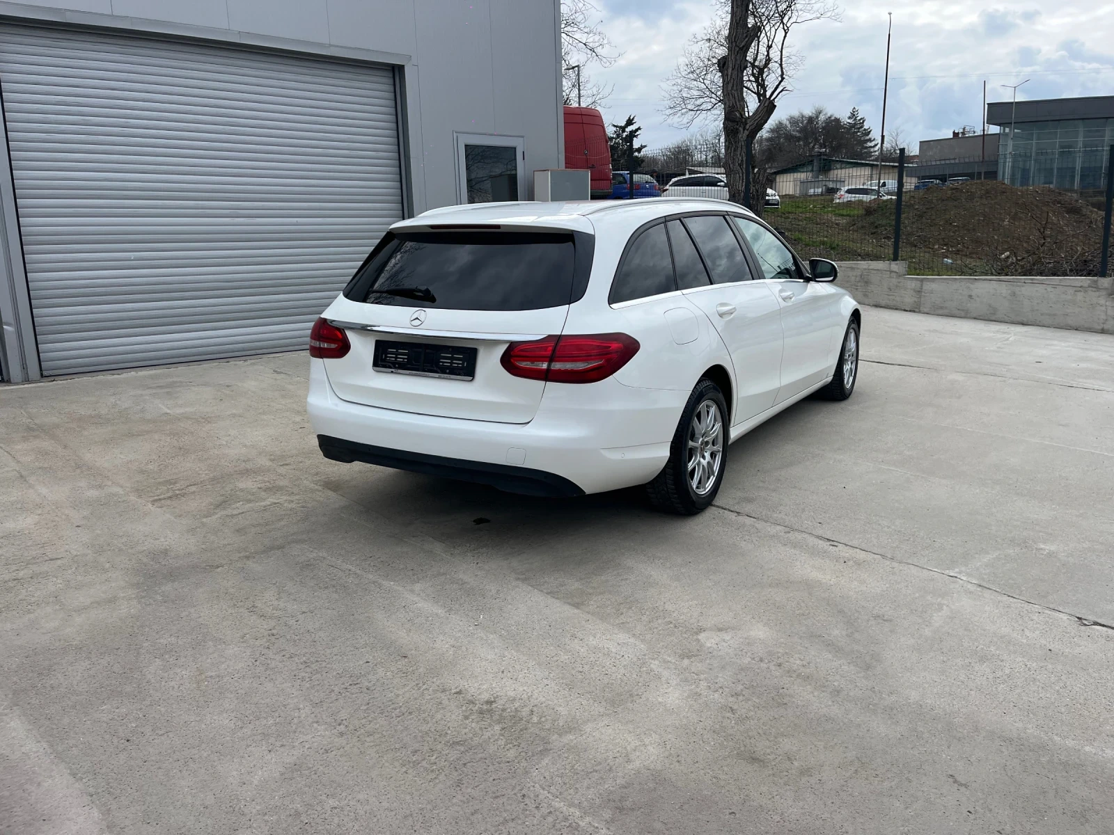 Mercedes-Benz C 180 1.6, снимка 5 - Автомобили и джипове - 53913544