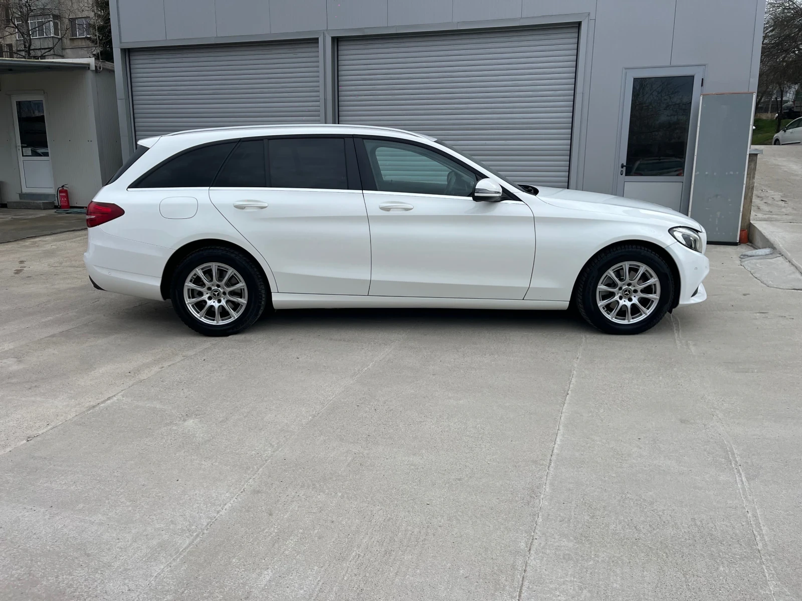 Mercedes-Benz C 180 1.6, снимка 7 - Автомобили и джипове - 53913544