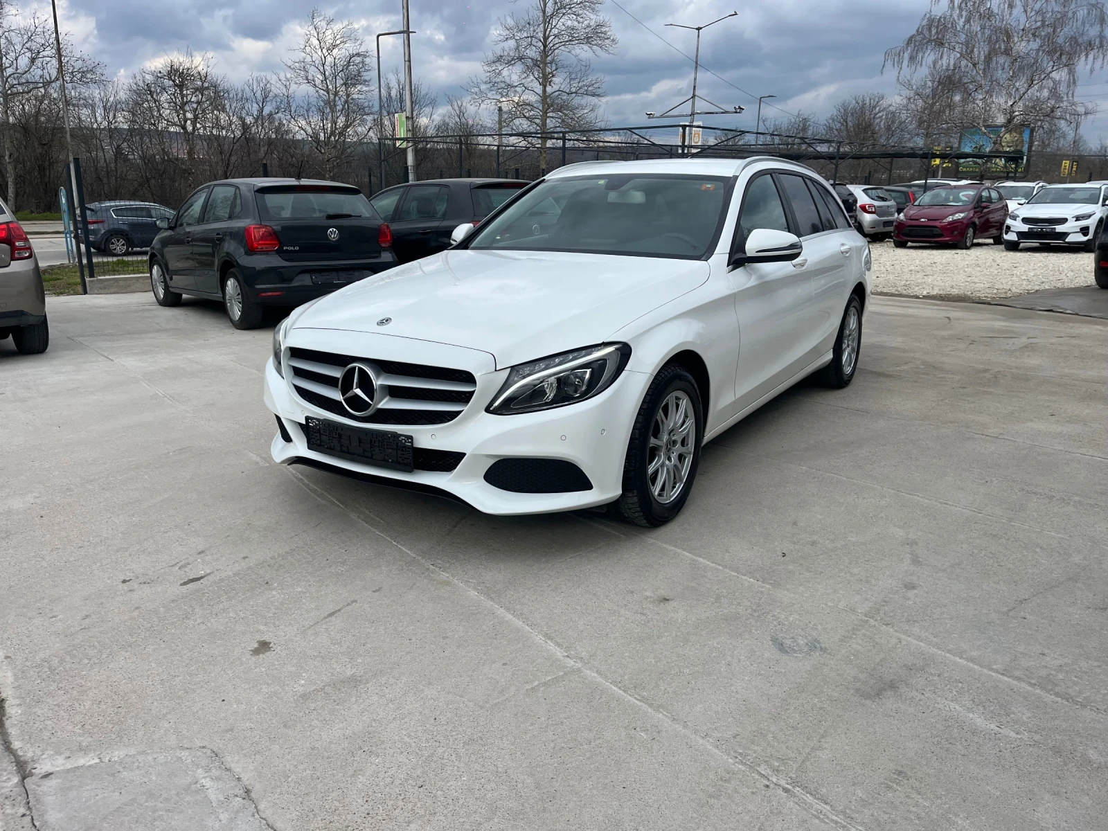 Mercedes-Benz C 180 1.6, снимка 3 - Автомобили и джипове - 53913544