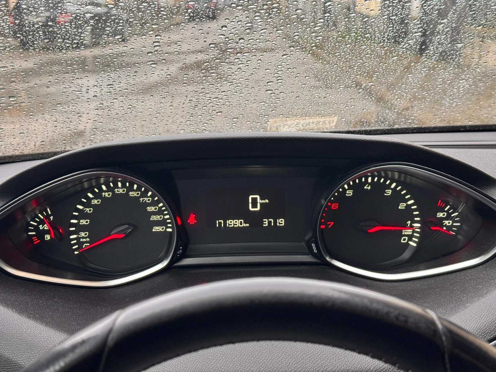 Peugeot 308, снимка 8 - Автомобили и джипове - 53992141