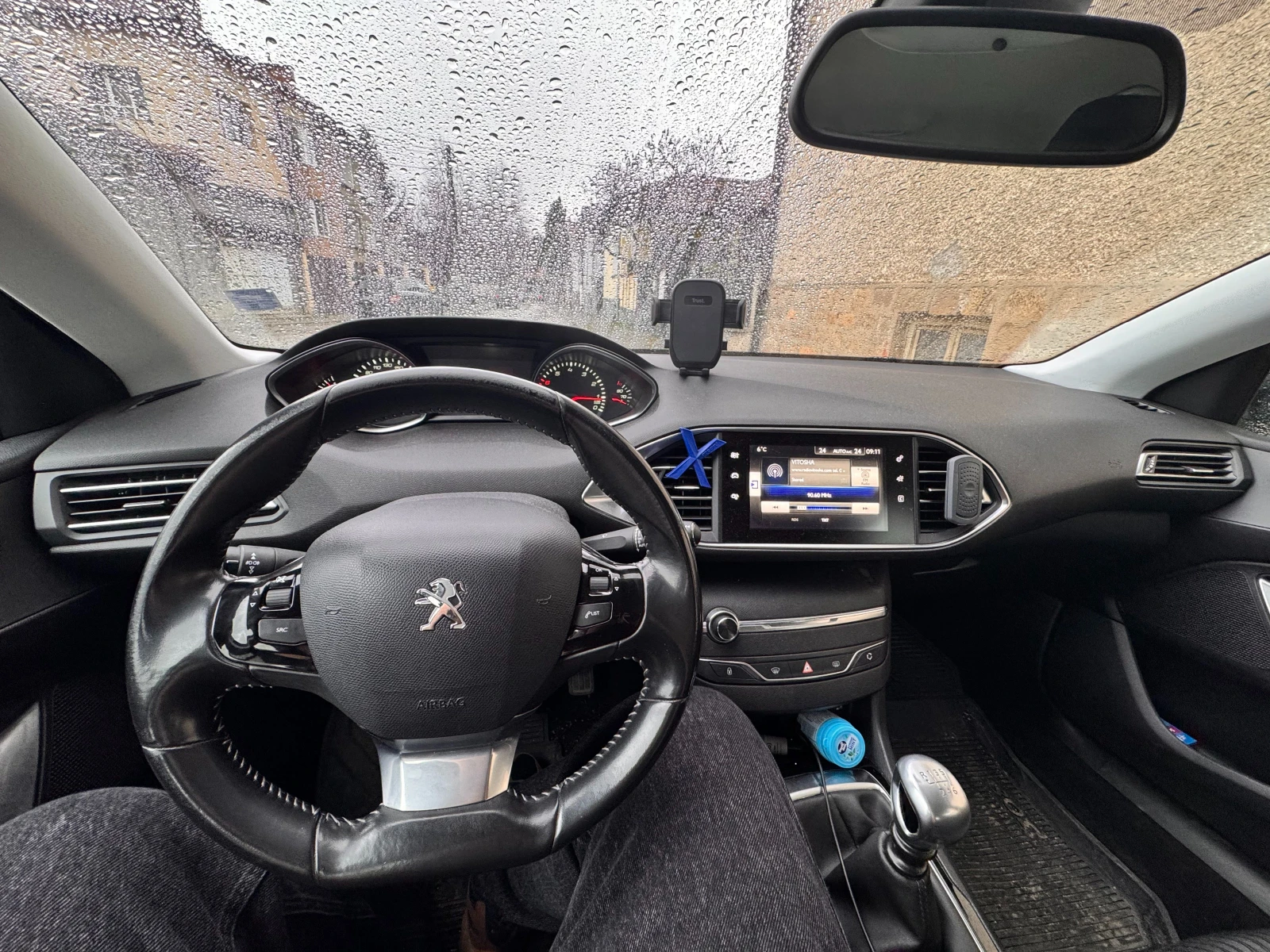 Peugeot 308, снимка 7 - Автомобили и джипове - 53992141