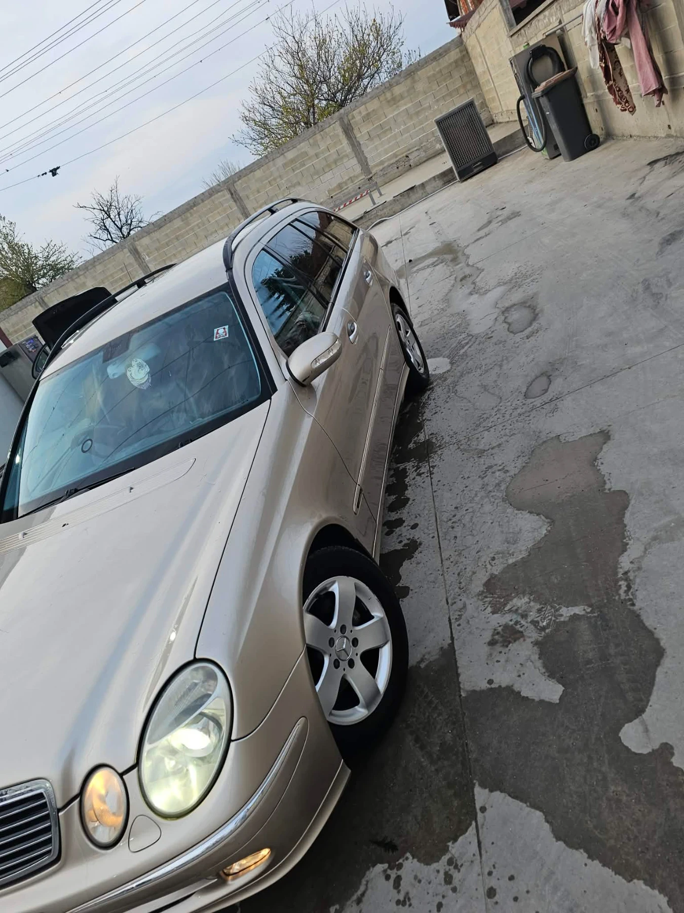Mercedes-Benz E 320, снимка 4 - Автомобили и джипове - 54296316