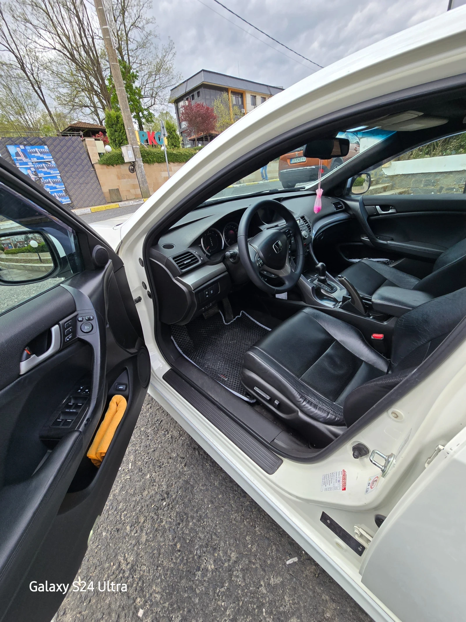 Honda Accord 2.2, снимка 10 - Автомобили и джипове - 54386422