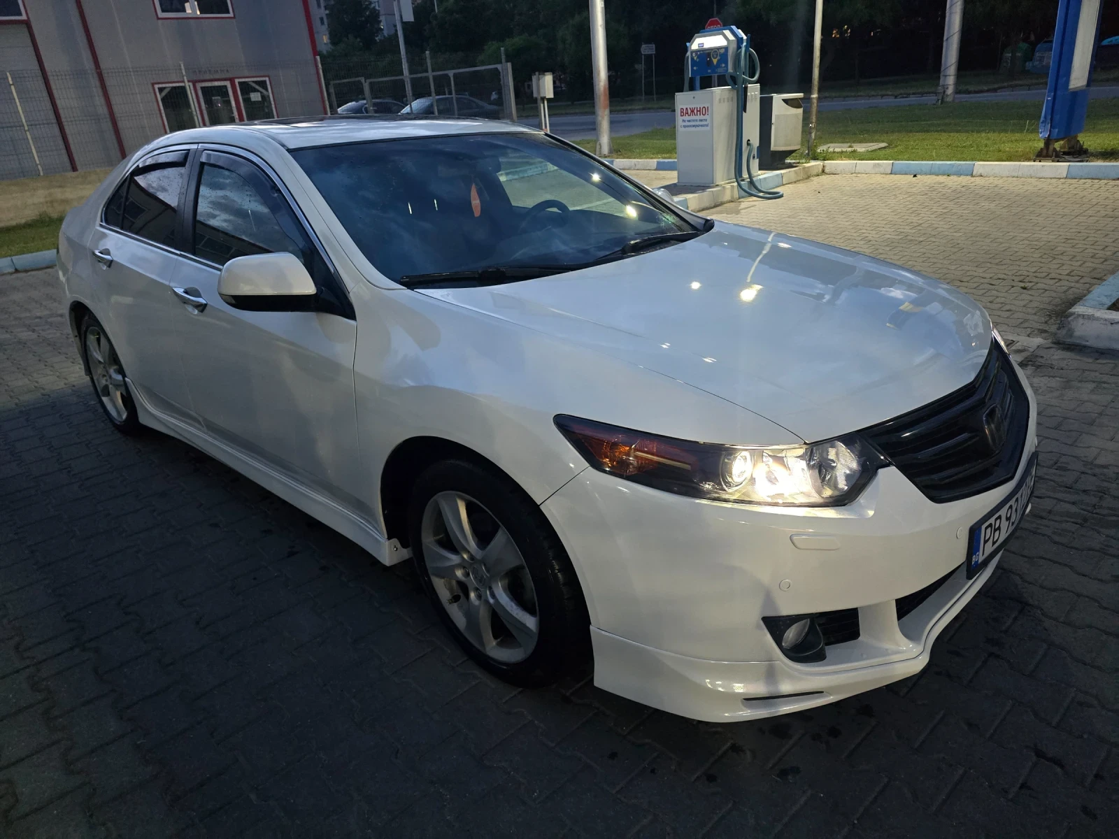 Honda Accord, снимка 16 - Автомобили и джипове - 54386422