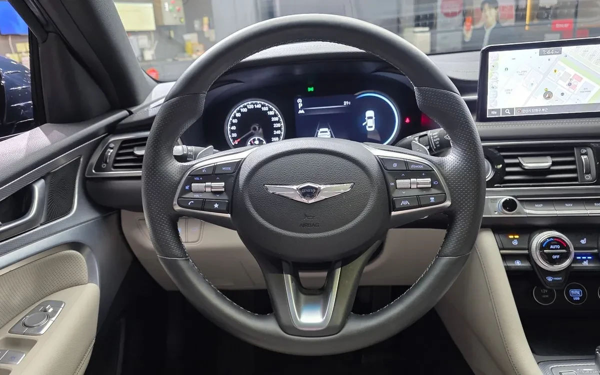 Genesis G70 !!УНИКАТ!! #ПЪЛНО ОБОРУДВАНЕ#HEAD-UP/360CAM, снимка 13 - Автомобили и джипове - 55065904