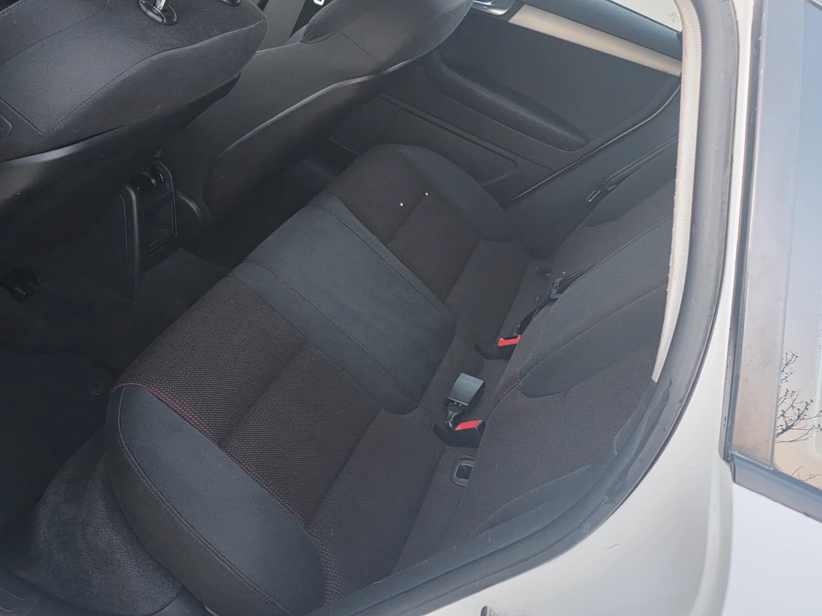 Audi A3 2.0TDI AVTOMAT, снимка 14 - Автомобили и джипове - 55143130