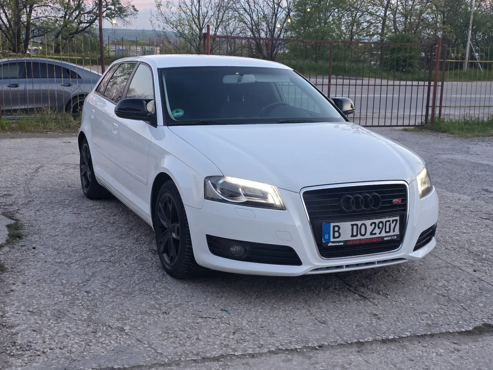 Audi A3 2.0TDI AVTOMAT, снимка 9 - Автомобили и джипове - 55143130