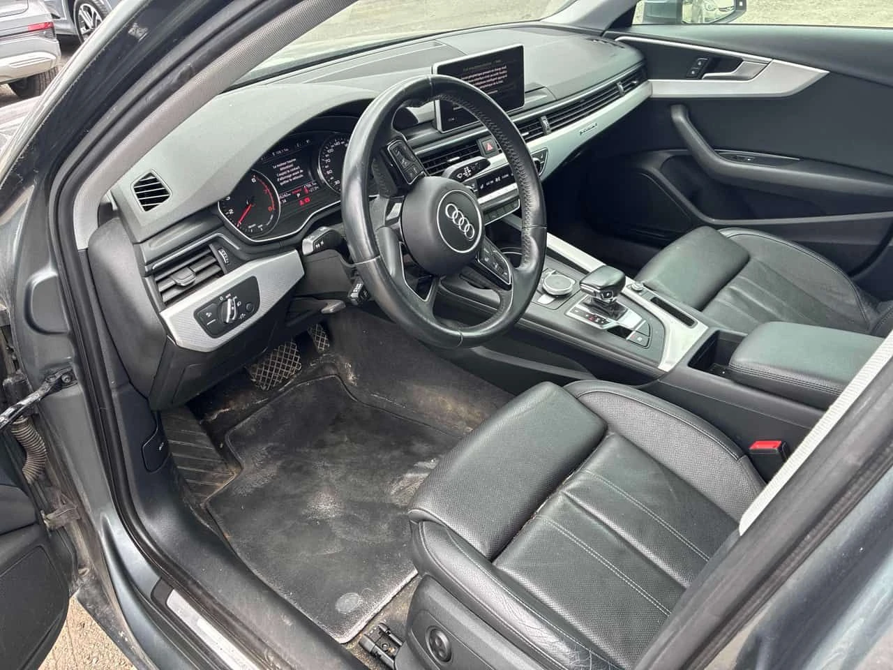 Audi A4 * Progressiv * CARFAX * БЕЗ ПЪРВОНАЧАЛНА ВНОСКА, снимка 5 - Автомобили и джипове - 55226273