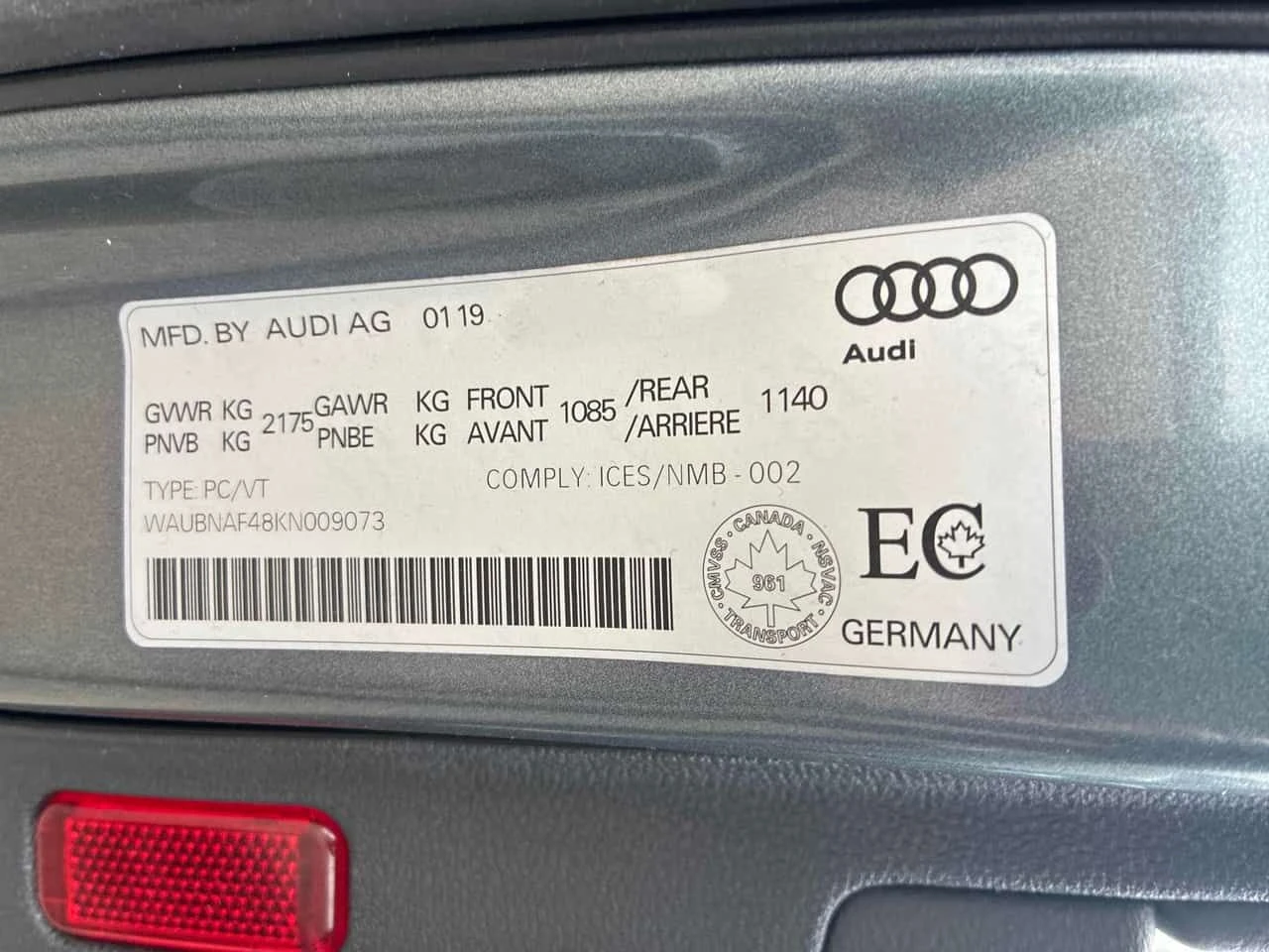Audi A4 * Progressiv * CARFAX * БЕЗ ПЪРВОНАЧАЛНА ВНОСКА, снимка 11 - Автомобили и джипове - 55226273
