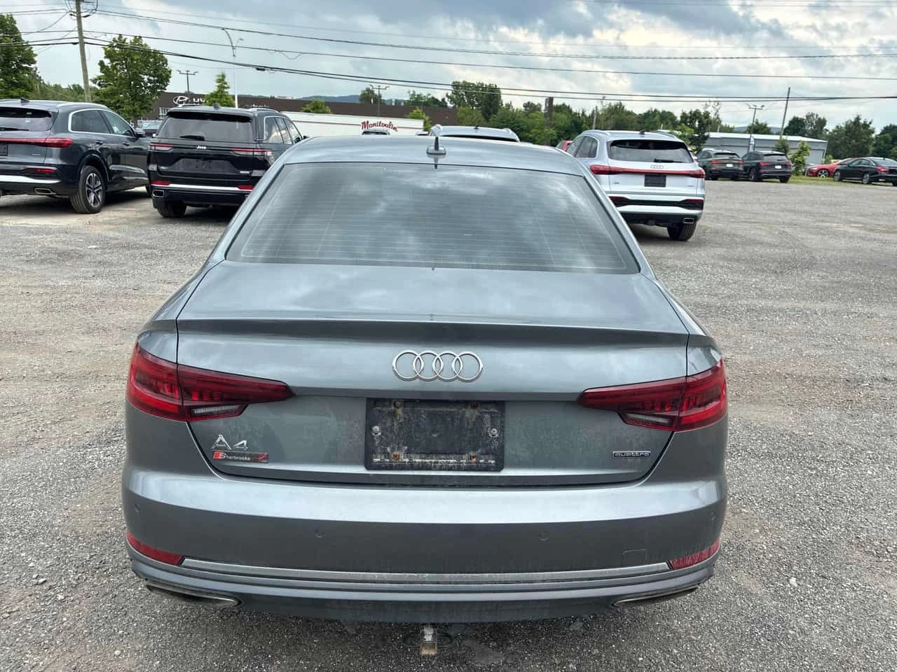 Audi A4 * Progressiv * CARFAX * БЕЗ ПЪРВОНАЧАЛНА ВНОСКА, снимка 4 - Автомобили и джипове - 55226273