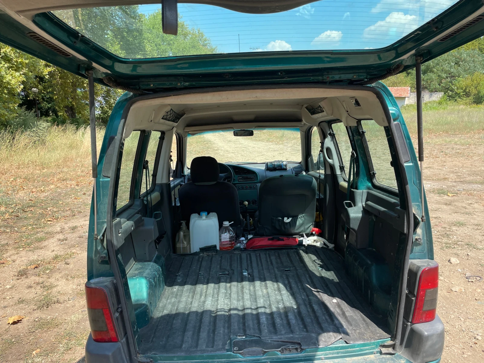 Citroen Berlingo 1.9D , снимка 8 - Автомобили и джипове - 55573259