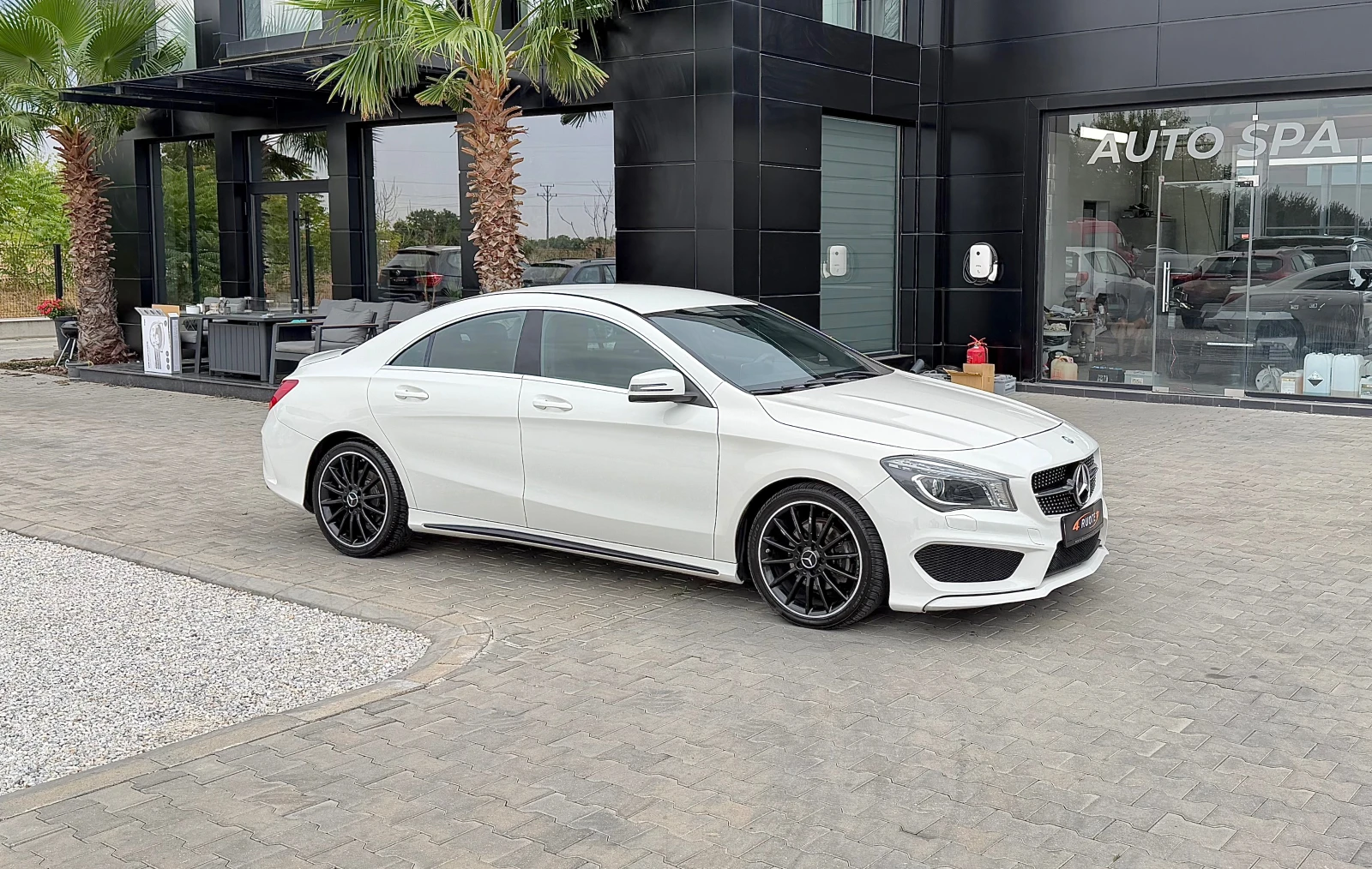 Mercedes-Benz CLA 200 CDi AMG Pack, снимка 3 - Автомобили и джипове - 55791466