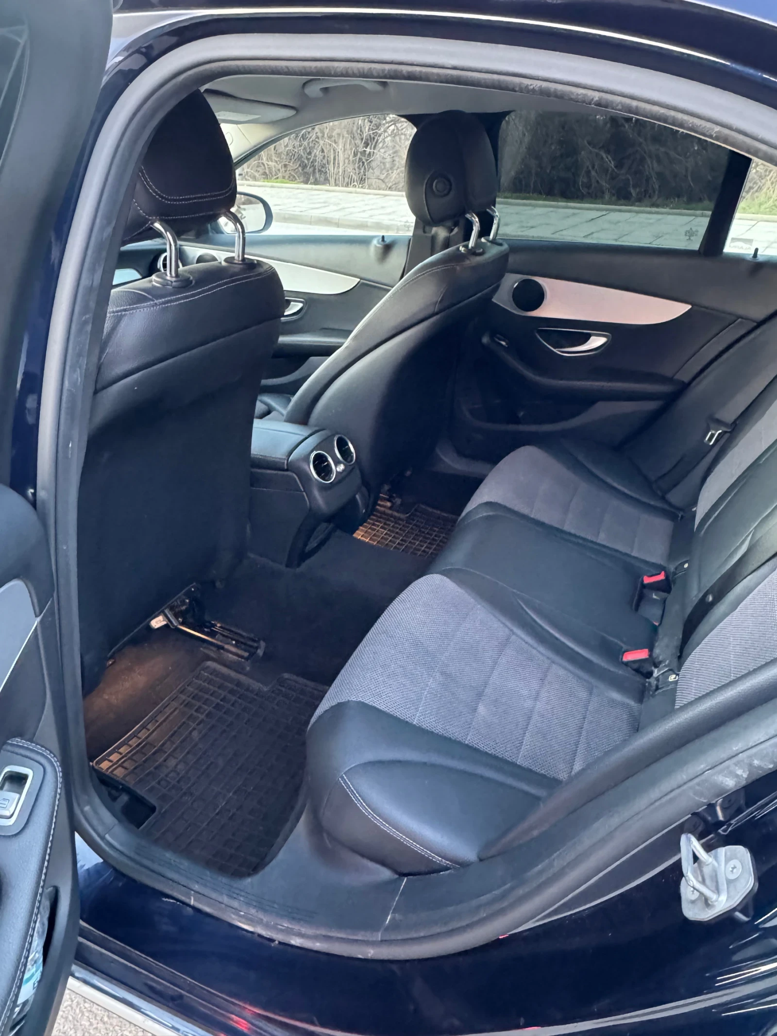 Mercedes-Benz C 350 E plug-in hybrid, снимка 9 - Автомобили и джипове - 55797819