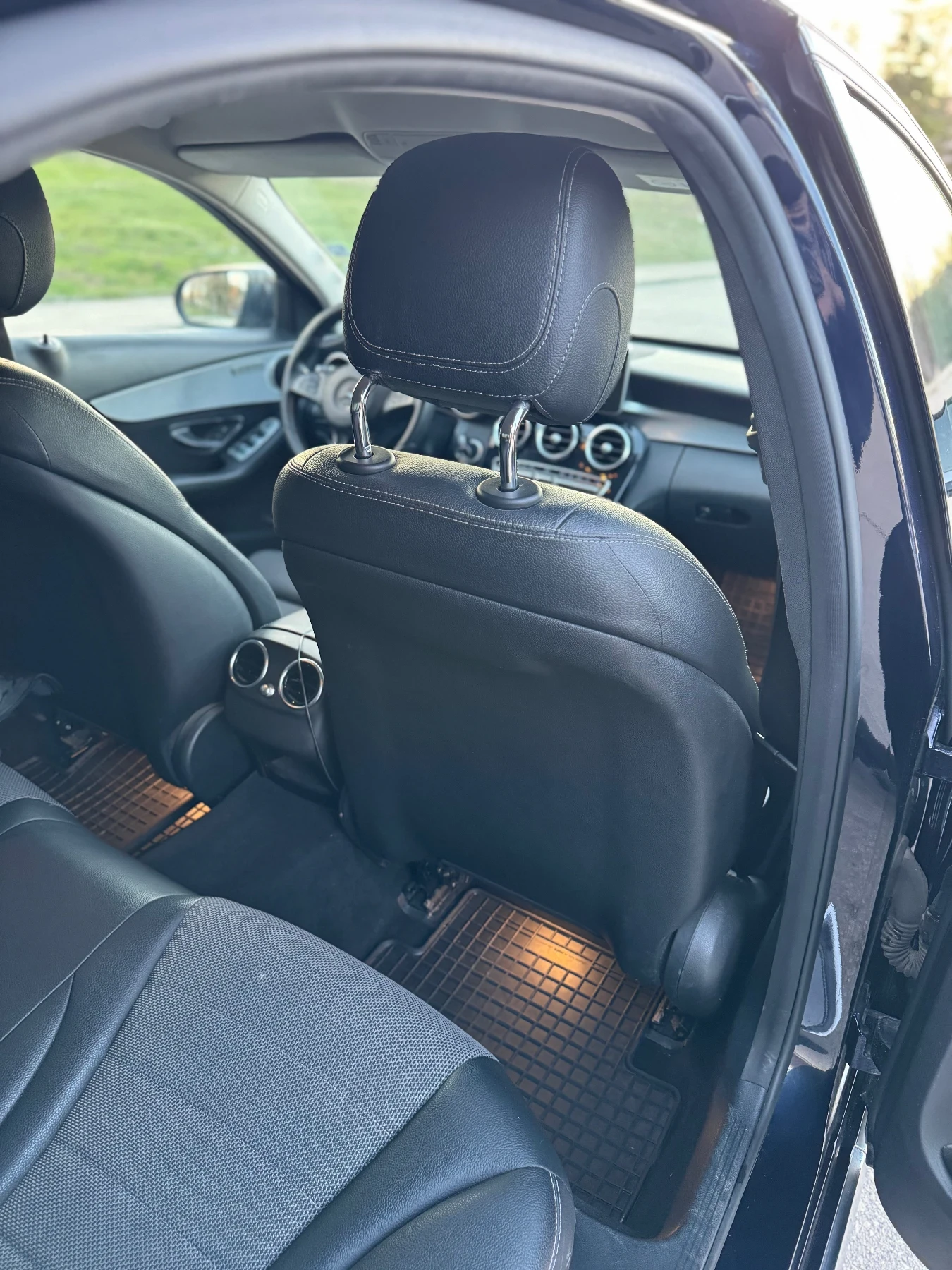 Mercedes-Benz C 350 E plug-in hybrid, снимка 10 - Автомобили и джипове - 55797819
