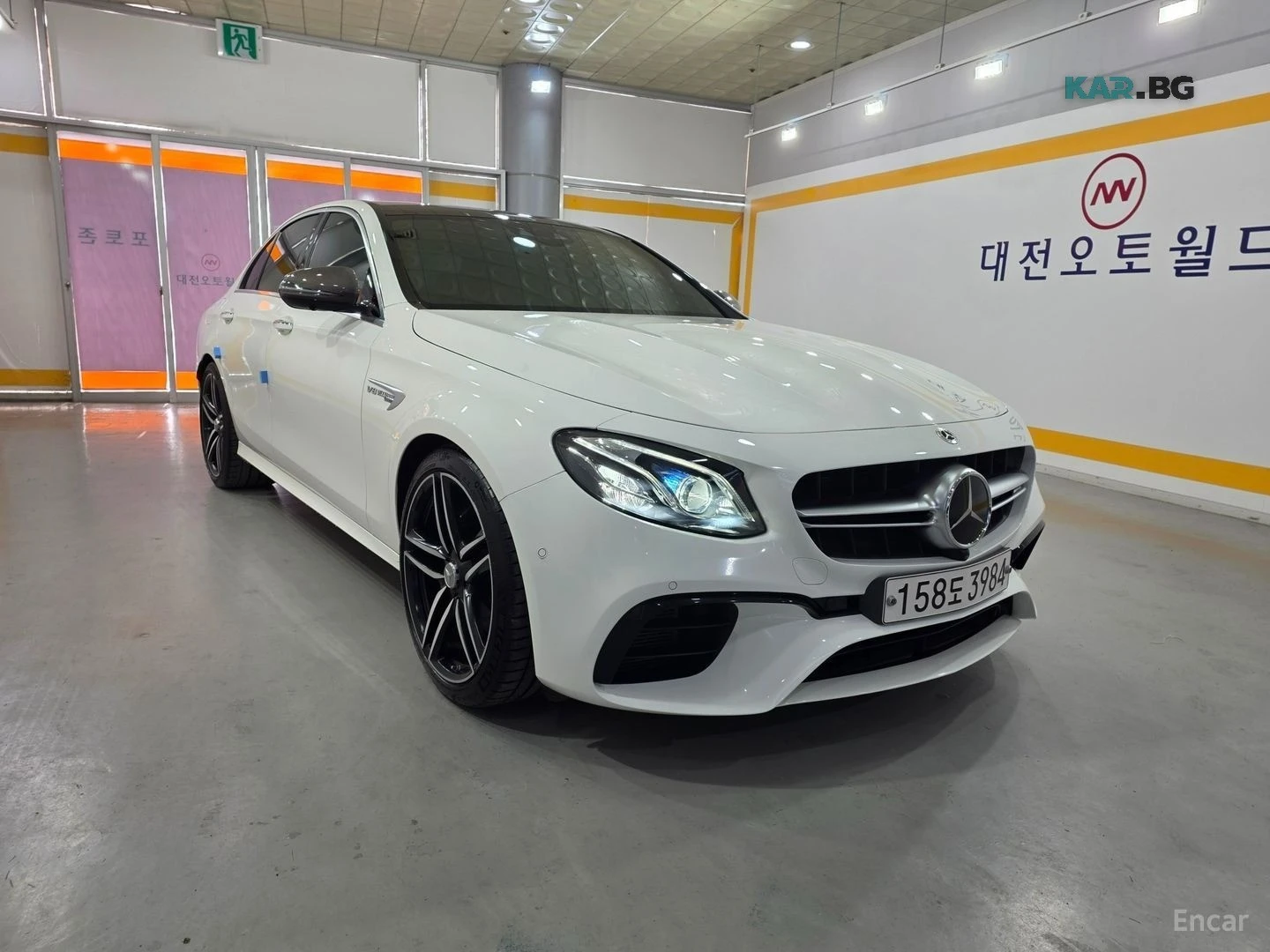 Mercedes-Benz E 63 AMG 4MATIC PLUS* Подгрев* ОБДУХВАНЕ* 360* HUD* Blind S, снимка 7 - Автомобили и джипове - 55983584
