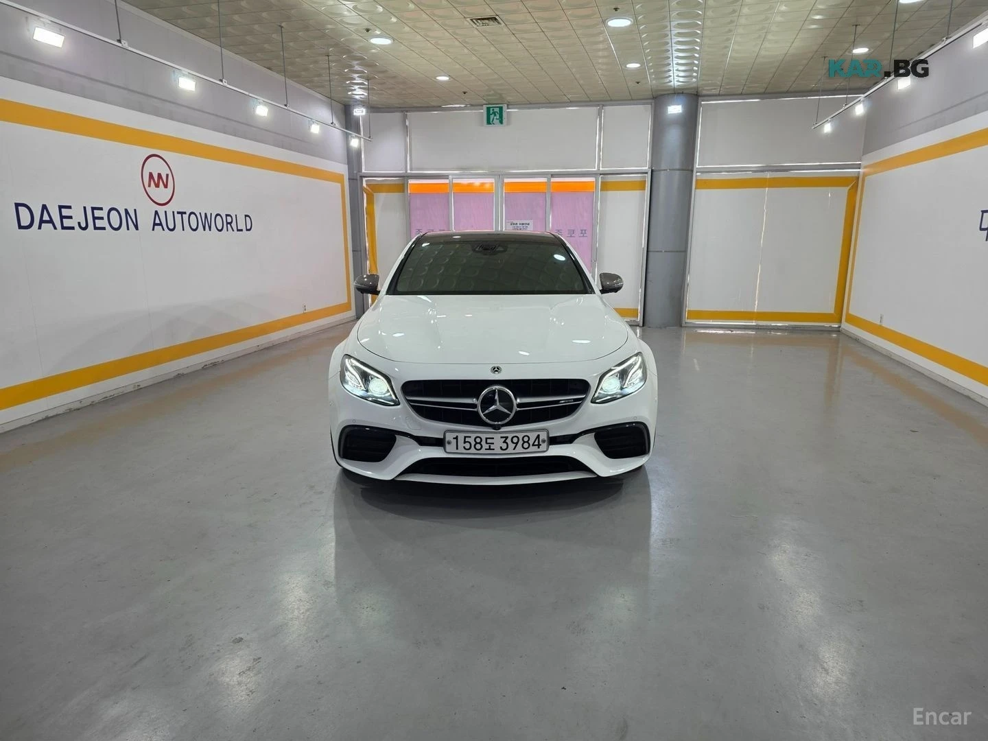 Mercedes-Benz E 63 AMG 4MATIC PLUS* Подгрев* ОБДУХВАНЕ* 360* HUD* Blind S, снимка 8 - Автомобили и джипове - 55983584