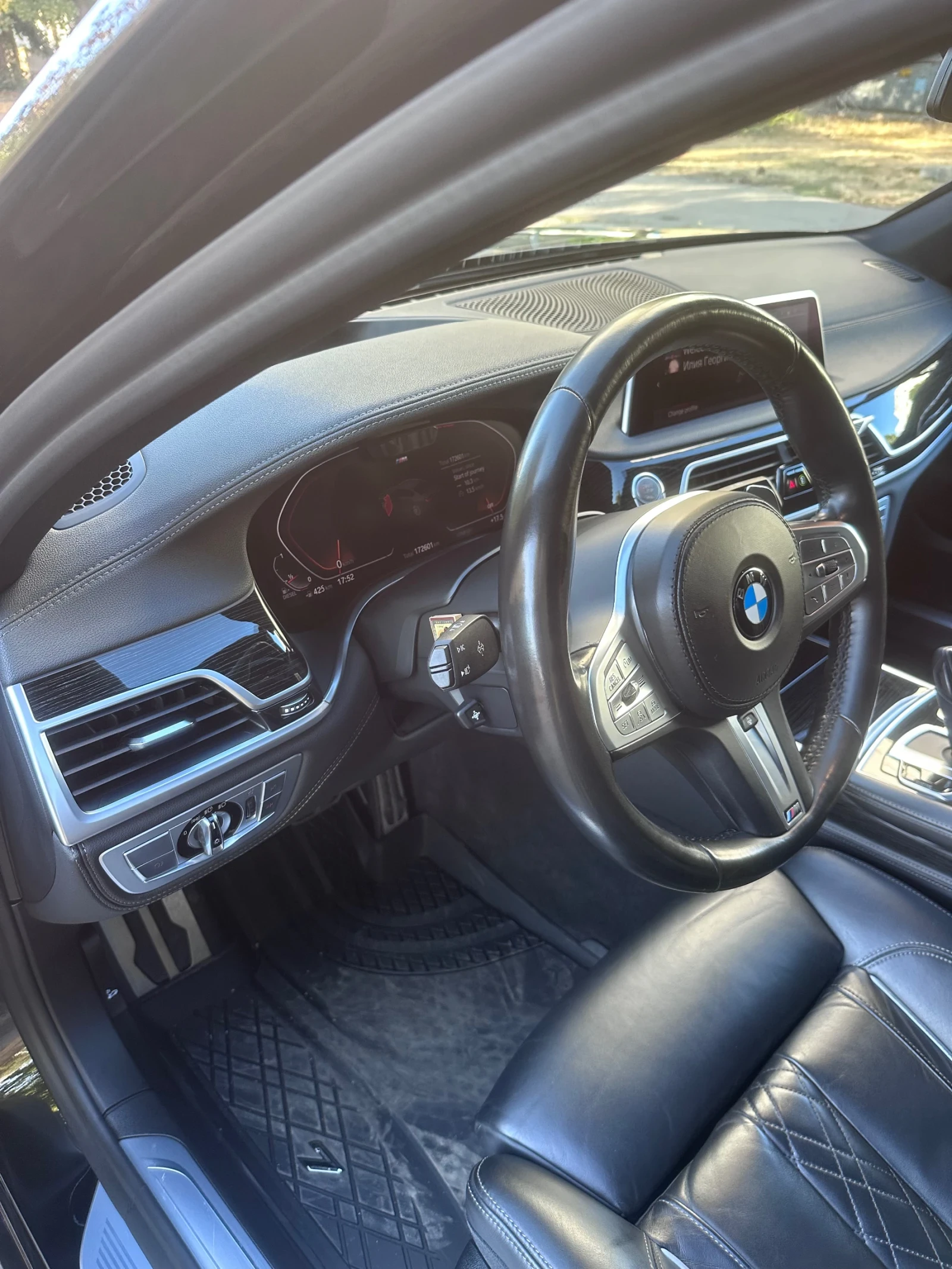 BMW 730 xDrive Facelift M Sport Laser, снимка 9 - Автомобили и джипове - 56060361