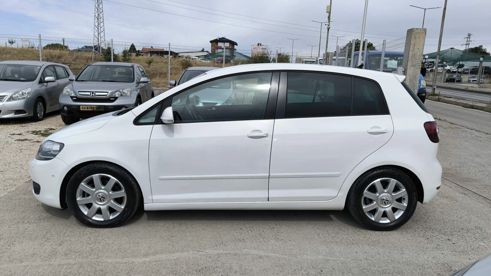 VW Golf Plus 1.6TDI, снимка 7 - Автомобили и джипове - 56259488