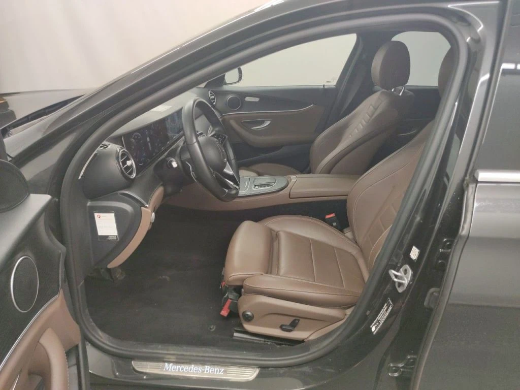 Mercedes-Benz E 300 Break Luxury Line Leather Navi LED, снимка 7 - Автомобили и джипове - 56288017