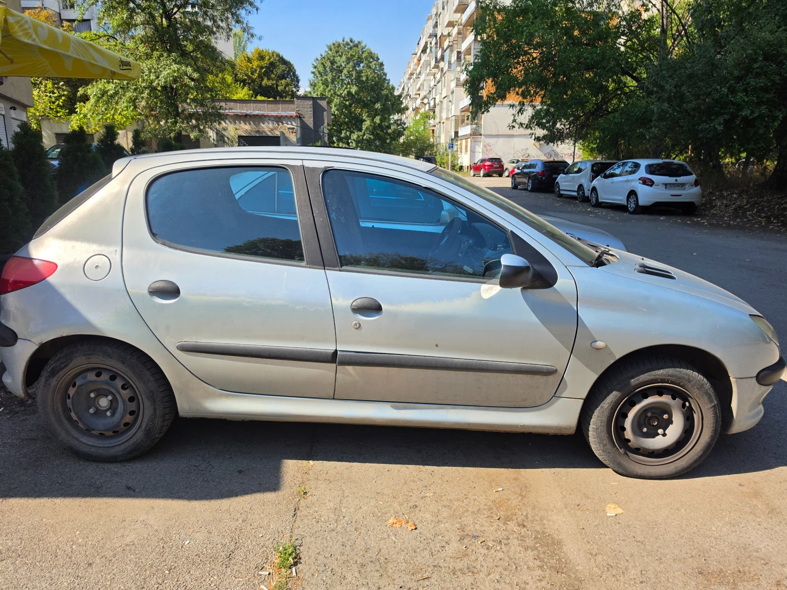 Peugeot 206, снимка 2 - Автомобили и джипове - 56518946