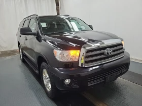 Toyota Sequoia SR5/99410KM/5.7 V8/FACE/СЕРВИЗНА ИСТОРИЯ/CARFAX/, снимка 3