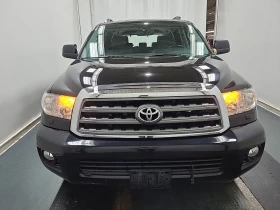 Toyota Sequoia SR5/99410KM/5.7 V8/FACE/СЕРВИЗНА ИСТОРИЯ/CARFAX/, снимка 2