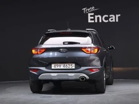 Kia Stonic 1.6 Trendy, снимка 4