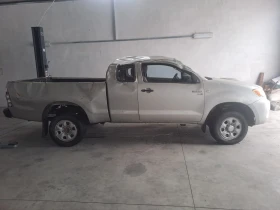 Toyota Hilux 2.5d4d, снимка 3