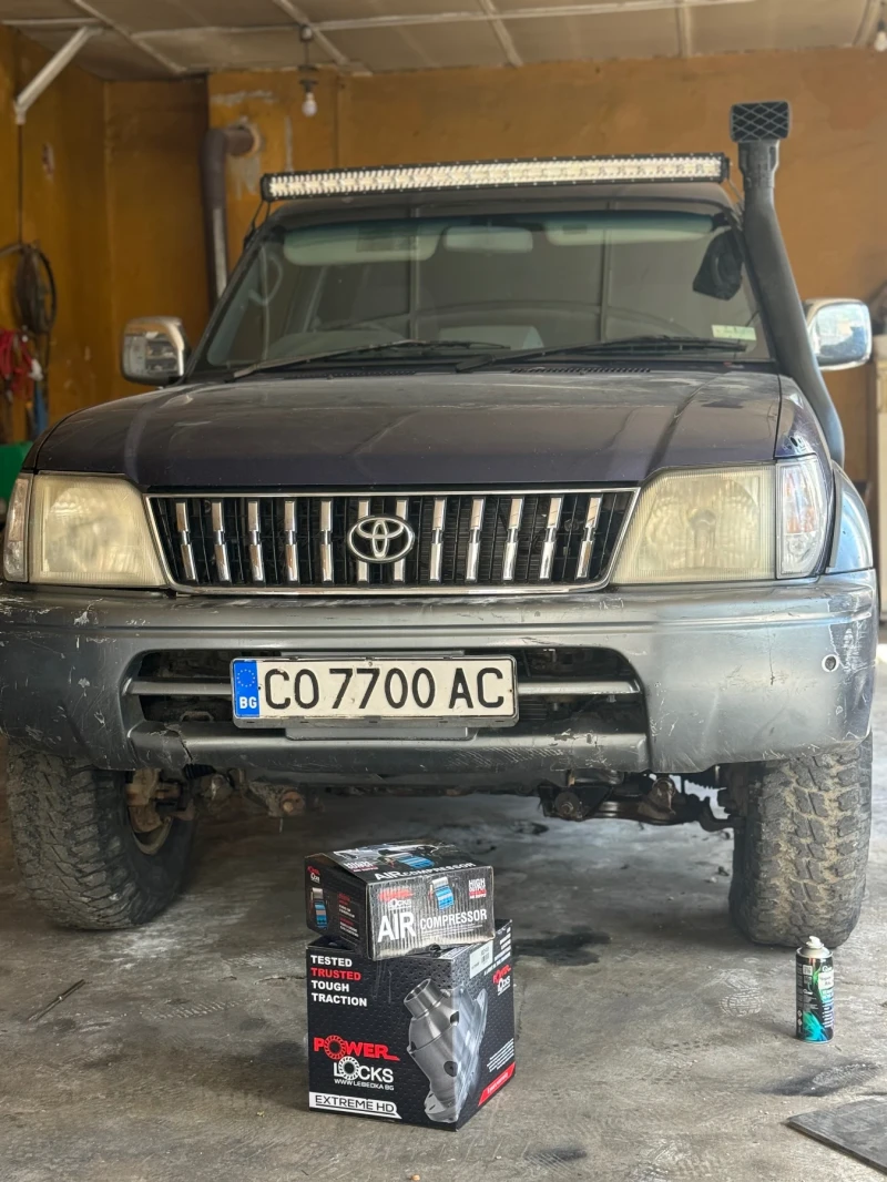 Toyota Land cruiser, снимка 9 - Автомобили и джипове - 47475776