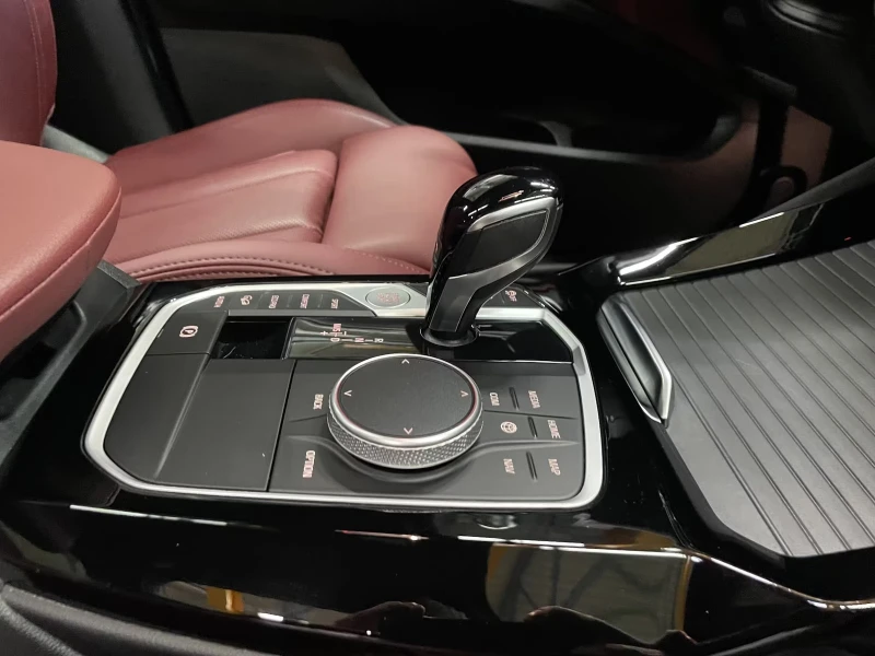 BMW X3 M40d/HEAD-UP/360CAM/PANO/LASER/ALU 21&#34;/210D, снимка 13 - Автомобили и джипове - 52624729