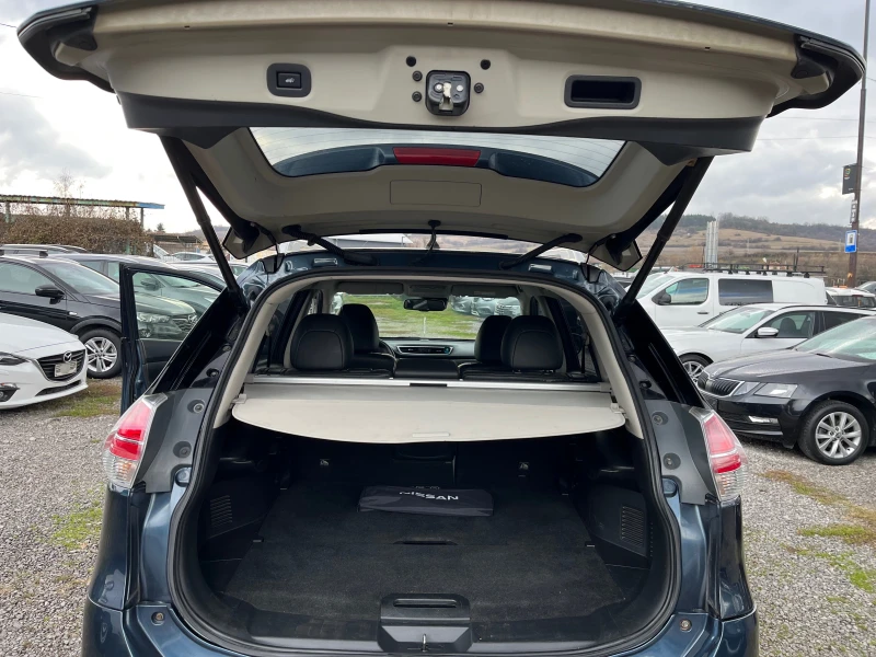 Nissan X-trail 2.0 4x4tekna x troni kameri 360k fuul, снимка 7 - Автомобили и джипове - 52661331