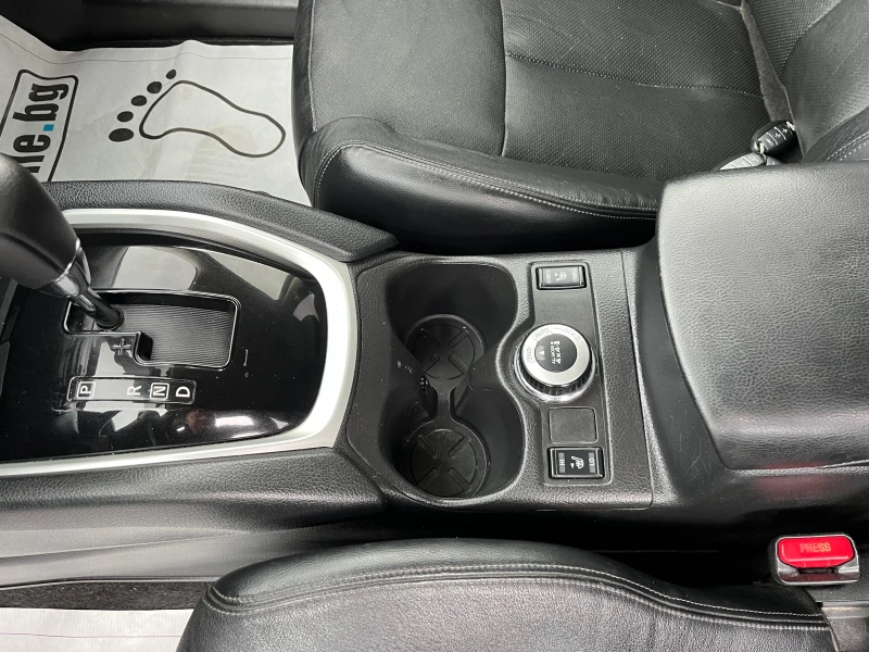 Nissan X-trail 2.0 4x4tekna x troni kameri 360k fuul, снимка 10 - Автомобили и джипове - 52661331