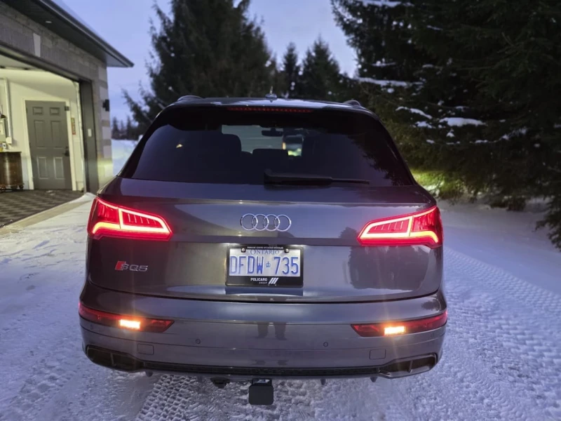 Audi SQ5 Progressiv  CARFAX, снимка 4 - Автомобили и джипове - 52707113