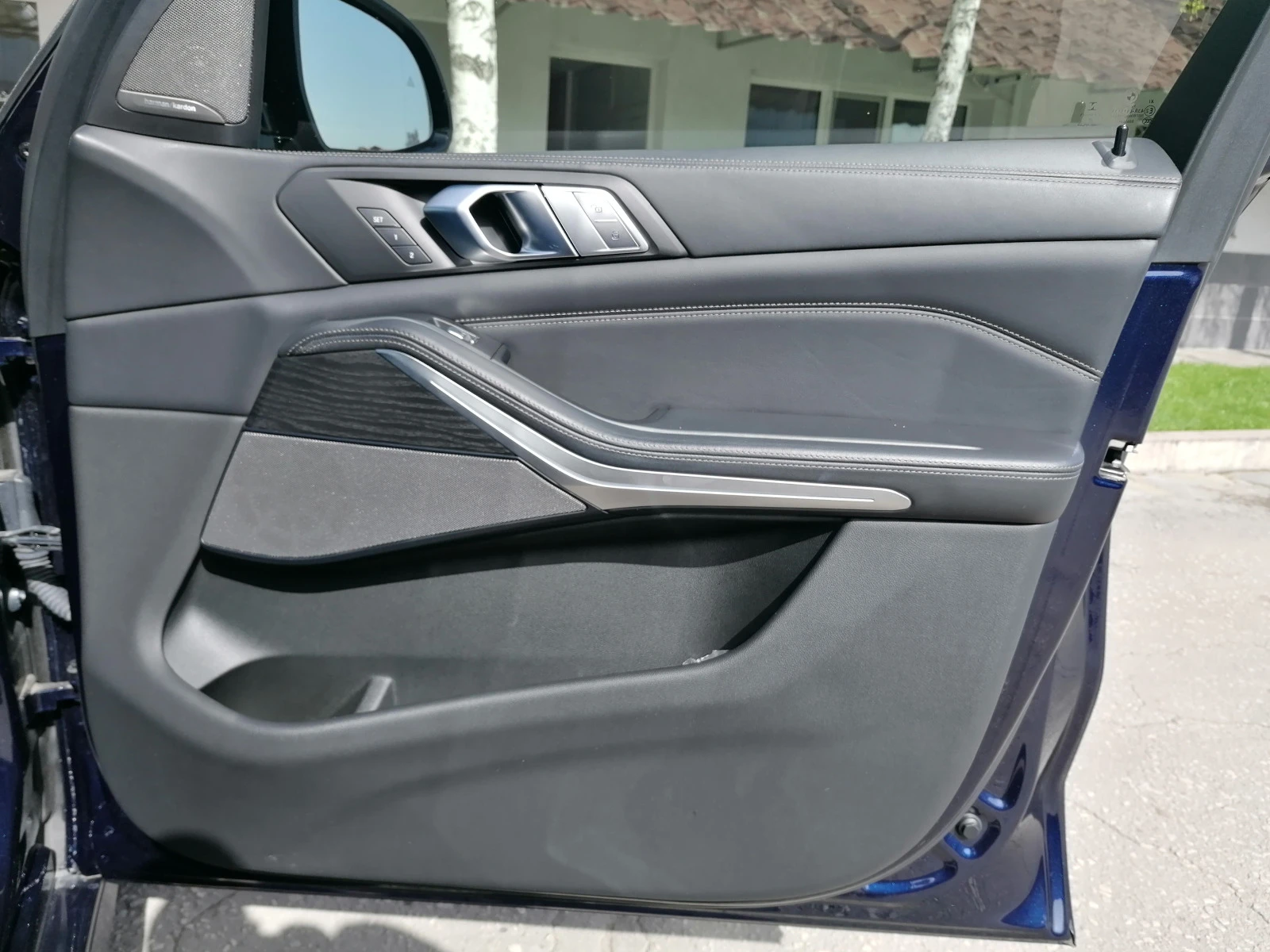 BMW X7 M40i MSport | Mobile.bg   12